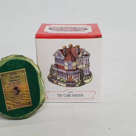 Liberty Falls The Clark Mansion AH40 Figurine w/ Box - Picture 4 of 4